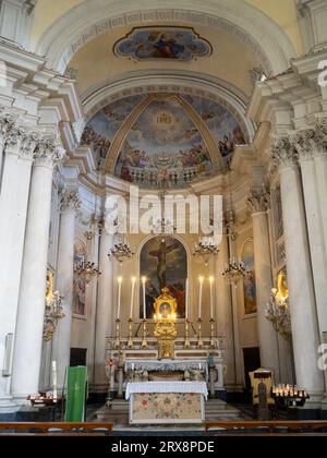 Maître-autel Chiesa del Gesù, Montepulciano Banque D'Images