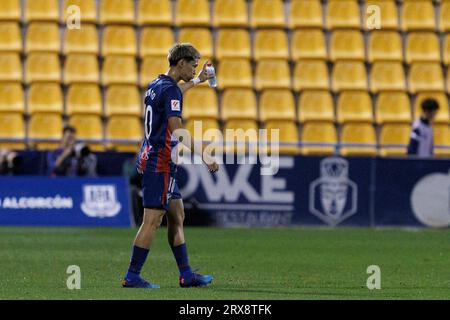 MADRID, ESPAGNE - SEPTEMBRE 23 : Kento Hashimoto lors du match de la Liga Hypermotion 2023/24 entre Alcorcon et Huesca au stade Santo Domingo. Crédit : Guille Martinez/AFLO/Alamy Live News Banque D'Images