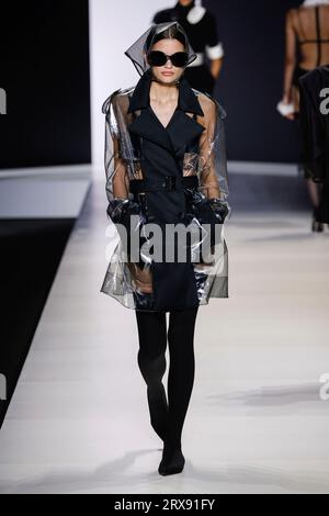 Milan, Italien. 23 septembre 2023. DOLCE & GABBANA Printemps/été 2024 Runway pendant la Fashion week de Milan le 2023 septembre - Milan ; Italie 23/09/2023 crédit : dpa/Alamy Live News Banque D'Images