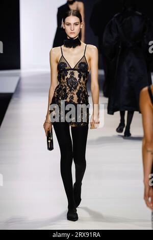 Milan, Italien. 23 septembre 2023. DOLCE & GABBANA Printemps/été 2024 Runway pendant la Fashion week de Milan le 2023 septembre - Milan ; Italie 23/09/2023 crédit : dpa/Alamy Live News Banque D'Images