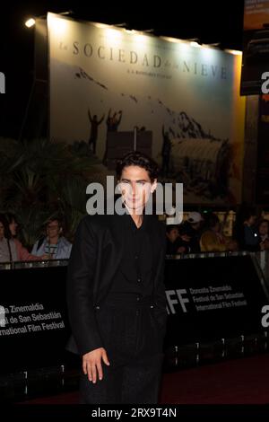 Donostia, Espagne. 22 septembre 2023. Enzo Vogrincic a assisté à la Society of the Snow la sociedad de la nieve Red Carpet lors du 71e Festival International du film de San Sebastian au Victoria Eugenia Theatre. Crédit : SOPA Images Limited/Alamy Live News Banque D'Images