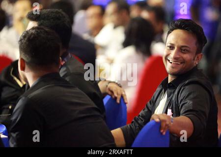 Shakib Al Hasan rejoint le club franchisé de la Premier League du Bangladesh (BPL) Rangpur Riders dans la 10e édition du BPL. Bangladesh, 24 septembre 2023. Banque D'Images