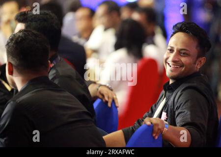 Shakib Al Hasan rejoint le club franchisé de la Premier League du Bangladesh (BPL) Rangpur Riders dans la 10e édition du BPL. Bangladesh, 24 septembre 2023. Banque D'Images