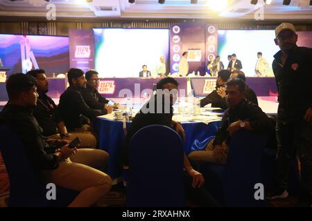 Shakib Al Hasan rejoint le club franchisé de la Premier League du Bangladesh (BPL) Rangpur Riders dans la 10e édition du BPL. Bangladesh, 24 septembre 2023. Banque D'Images