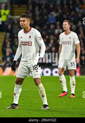 Turf Moor, Burnley, Lancashire, Royaume-Uni. 23 septembre 2023. Premier League football, Burnley contre Manchester United ; Casemiro de Manchester United crédit : action plus Sports/Alamy Live News Banque D'Images