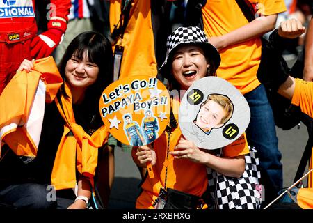 Suzuka, Japon. 24 septembre 2023. Spectateurs japonais, fans du Grand Prix du Japon Lenovo de Formule 1 2023, 16e manche du Championnat du monde de Formule 1 2023 du 22 au 24 septembre 2023 sur le Suzuka International Racing course, à Suzuka - photo DPPI crédit : DPPI Media/Alamy Live News Banque D'Images