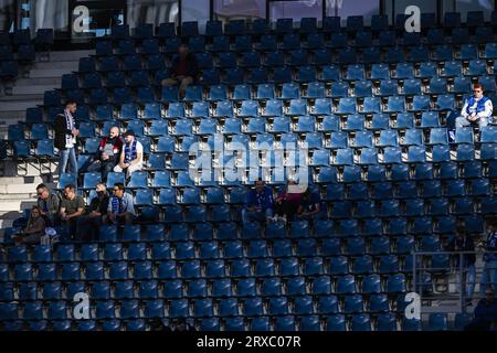 Gand, Belgique. 24 septembre 2023. Les supporters de Gand photographiés avant un match de football entre KAA Gent et KAS Eupen, dimanche 24 septembre 2023 à Gand, le jour 08 de la saison 2023-2024 de la Jupiler Pro League première division du championnat belge. BELGA PHOTO TOM GOYVAERTS crédit : Belga News Agency/Alamy Live News Banque D'Images
