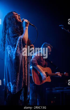 Sari Schorr se produit en live au o2 ritz manchester uk, le 25 juillet 2023. Banque D'Images