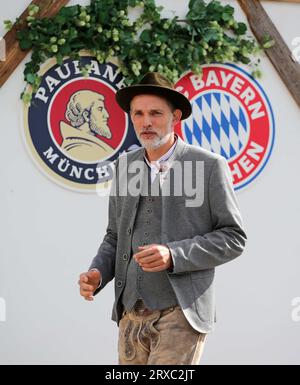 Munich, Allemagne. 24 septembre 2023. MUNICH, ALLEMAGNE - SEPTEMBRE 24 : entraîneur : Thomas Tuchel au Kaefer Schaenke le 24 septembre 2023 à Munich, Allemagne. (Photo de Stefan MATZKE FcBAYERN POOL/ATP images) (Matzke Stefan /ATP/SPP) crédit : SPP Sport Press photo. /Alamy Live News Banque D'Images