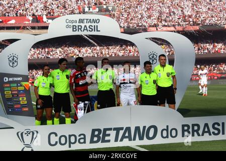 Sao Paulo, Brésil. 24 septembre 2023. Sao Paulo, Sao Paulo, Brésil. 24 septembre 2023. SAO PAULO (SP) 09/24/2023- FINALE/COUPE DU BRÉSIL/SAO PAULO/FLAMENGO- lancer du dernier match de la Copa do Brasil 2023 entre Sao Paulo et Flamengo qui a eu lieu au stade Morumbi dans l'après-midi de ce dimanche 24 septembre 2023 (crédit image: © Edson de Souza/TheNEWS2 via ZUMA Press Wire) À USAGE ÉDITORIAL SEULEMENT! Non destiné à UN USAGE commercial ! Crédit : ZUMA Press, Inc./Alamy Live News Banque D'Images