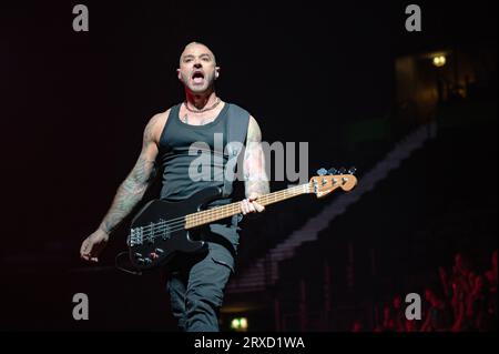 Manchester, Royaume-Uni. 24 septembre 2023. James Bourne, Matt Willis et Charlie Simpson du groupe Busted se produisent à l'AO Arena de Manchester. 2023-09-24 . Crédit : Gary Mather/Alamy Live News Banque D'Images
