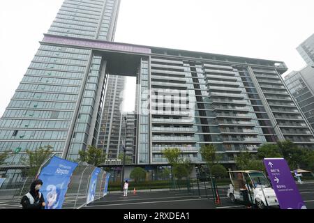 Vue générale, 22 SEPTEMBRE 2023 : Village des athlètes lors des Jeux asiatiques de 2022 à Hangzhou en Chine. Crédit : AFLO SPORT/Alamy Live News Banque D'Images