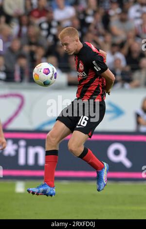 Francfort, Deutschland. 24 septembre 2023. Hugo Larsson fotografiert beim Fußball Bundesliga Spiel Eintracht Frankfurt gegen den SC Freiburg am 24.9.2023 à Francfort. Crédit : dpa/Alamy Live News Banque D'Images