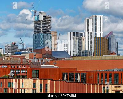 Royaume-Uni, West Yorkshire, Leeds, Arena Quarter, Altus House, Tour Opal, Vita St Albans et Qone Buildings. Banque D'Images