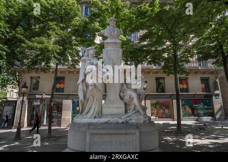 Monument à Isidore Marie Auguste François Xavier Comte, mathématicien et philosophe français, 1798-1857, Paris, France Banque D'Images