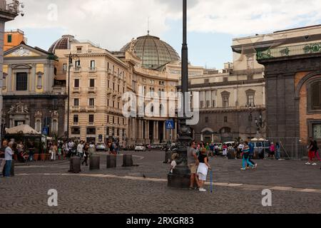 Naples, Italie - 16 juin 2023 : vue extérieure de la Galleria Umberto I, une galerie commerciale publique à Naples, Italie. Construit entre 1887 et 1890 Banque D'Images