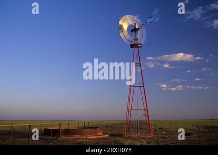 Windmill, comté de Moore, Texas Banque D'Images