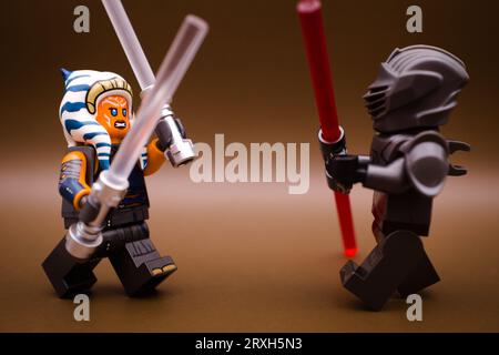 Ahsoka Tano combattant avec Marrok Banque D'Images