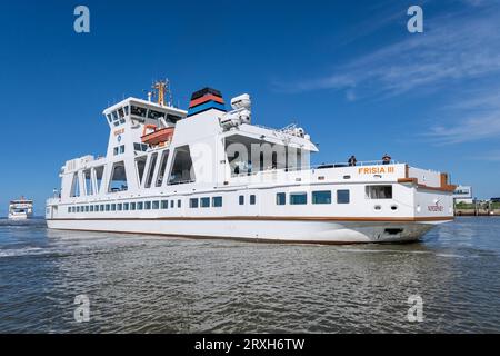 Ferry «Frisia III» dans le port de Norddeich, Allemagne Banque D'Images