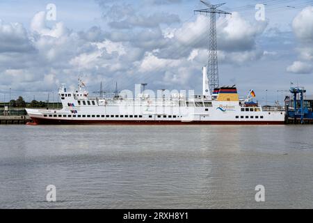 AG EMS Borkum ferry «Ostfriesland» dans le port d'Emden, Allemagne Banque D'Images