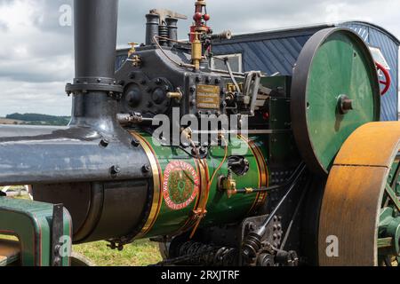 Low Ham.Somerset.United Kingdom.July 23rd 2023.Un rouleau de route restauré de wallis et Steevens de 1925 appelé Old Ken est exposé au Somerset Steam an Banque D'Images