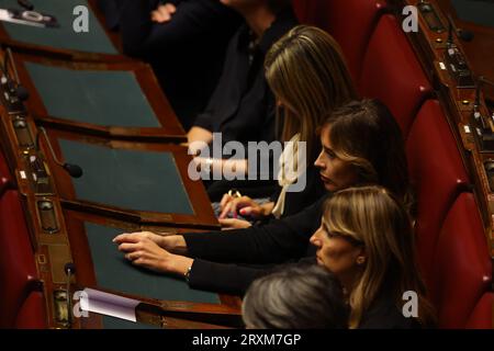 Roma, Roma. 26 septembre 2023. Funerali dell'ex Presidente della Repubblica Giorgio Napolitano alla Camera Nella foto : Maria ELENA BOSCHI crédit : Agence photo indépendante/Alamy Live News Banque D'Images