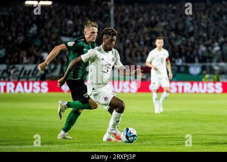 Muenster, Deutschland. 26 septembre 2023. M3 , Kingsley Coman (FC Bayern Muenchen, #11) DFB Pokal : SC Preussen Muenster - FC Bayern Muenchen, Muenster, Preussenstadion LES RÈGLEMENTS DFB INTERDISENT TOUTE UTILISATION DE PHOTOGRAPHIES COMME SÉQUENCES D'IMAGES ET/OU QUASI-VIDÉO. Crédit : dpa/Alamy Live News Banque D'Images