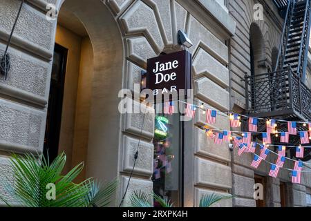 Jane Doe Bar est un pub irlandais situé au 12 West 44th Street, New York City, USA 2023 Banque D'Images