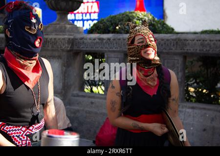 Manifestations à Mexico à l'occasion du 9e anniversaire des 43 étudiants disparus d'Ayotzinapa. 26 septembre 2023 Ciudad Mexico Banque D'Images