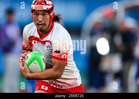 Taichi Yoshizawa (JPN) 26 SEPTEMBRE 2023 - Rugby : Match pour la 3e place entre le Japon 21-19 la Chine sur le terrain d'athlétisme Cangqian de l'Université normale de Hangzhou lors des Jeux asiatiques de 2022 à Hangzhou en Chine. Crédit : AFLO SPORT/Alamy Live News Banque D'Images