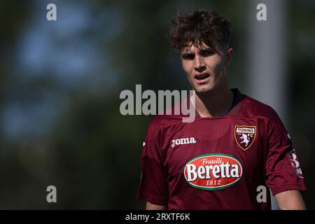 Marco Dalla Vecchia, du Torino FC U19, est présent lors du match de football Primavera 1 entre le Torino FC U19 et L'AS Roma U19. Banque D'Images