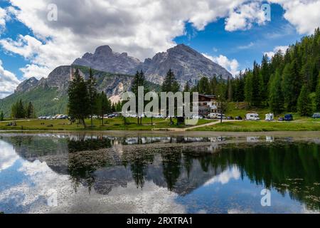 Lac d'Antorno, Dolomites de Belluno, Auronzo di Cadore, district de Belluno, Vénétie, Italie, Europe Banque D'Images