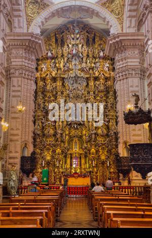 Retable, style baroque espagnol du 18e siècle, église Santa Prisca de Taxco, fondée en 1751, site du patrimoine mondial de l'UNESCO, Taxco, Guerrero, Mexique Banque D'Images