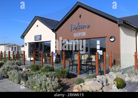 Réception et magasin, Seaview Holiday Park, St John's Road, Swalecliffe, Whitstable, Kent, Angleterre, Grande-Bretagne, Royaume-Uni, Royaume-Uni, Europe Banque D'Images