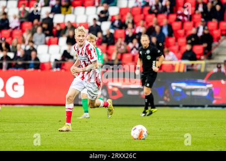 Aalborg, Danemark. 26 septembre 2023. Melker Widell (8) d'Aalborg BK vu lors du match Oddset Pokalen entre Aalborg BK et FC Fredericia à Aalborg Portland Park à Aalborg. (Crédit photo : Gonzales photo - Balazs Popal). Banque D'Images
