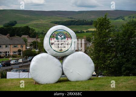 Exposition de fromages Wensleydale à Wensleydale Creamery, Hawes, Wensleydale, Yorkshire Dales, Royaume-Uni Banque D'Images