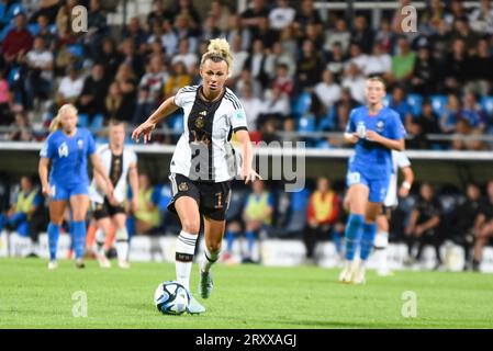 Lena Lattwein (Deutschland), 2. Spieltag UEFA Womens Nations League, Deutschland gegen Island Am 26. Septembre 2023 im Vonovia-Ruhrstadion, Bochum. Stand 4:0 vor 14,998 Zuschauern. Banque D'Images