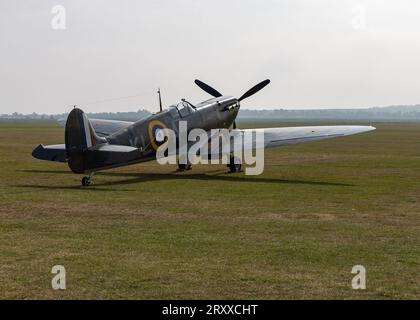 Supermarine Spitfire Mk.IA au Battle of Britain Air Show de 2023 à l'IWM Duxford Banque D'Images