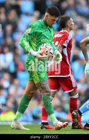 Ederson de Manchester City lors du match de Premier League entre Manchester City et Nottingham Forest au Etihad Stadium, Manchester le samedi 23 septembre 2023. (Photo : Jon Hobley | MI News) Banque D'Images