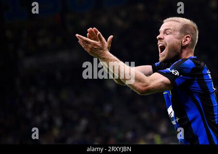 Milan, Italie. 27 septembre 2023. Davy Klaassen du FC Internazionale recte lors du match de Serie A entre le FC Internazionale et l'US Sassuolo. Crédit : Nicolò Campo/Alamy Live News Banque D'Images