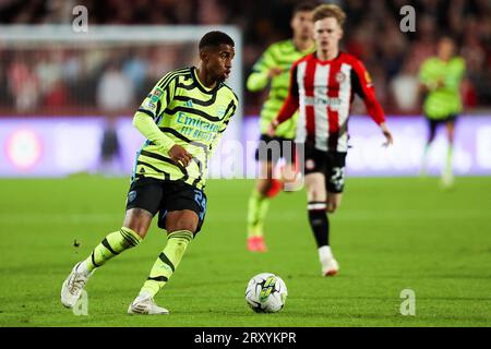 Reiss Nelson d'Arsenal lors du match Brentford FC contre Arsenal FC Carabao Cup Round 3 au Gtech Community Stadium, Londres, Angleterre, Royaume-Uni le 27 septembre 2023 Banque D'Images