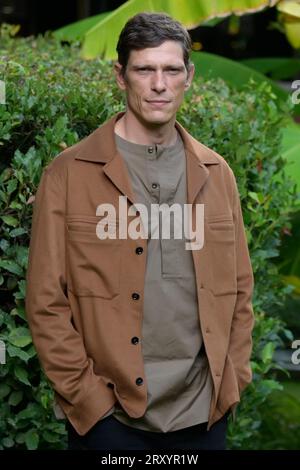 Matteo Martari assiste au photocall de la deuxième saison de la série Rai Cuori2 au centre Rai Viale Mazzini. Banque D'Images