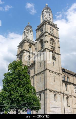 Église de Grossmünster, Zwingliplatz, Altstadt (vieille ville), ville de Zürich, Zürich, Suisse Banque D'Images