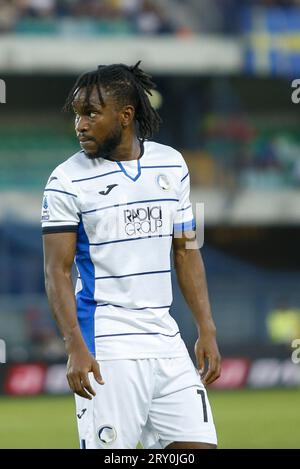 Ademola Lookman d'Atalanta BC joue au Hellas Verona FC vs Atalanta BC, 6Â° Serie A Tim 2023-24 match au Marcantonio Bentegodi Stadium à Vérone, Italie, le 27 septembre 2023. Banque D'Images