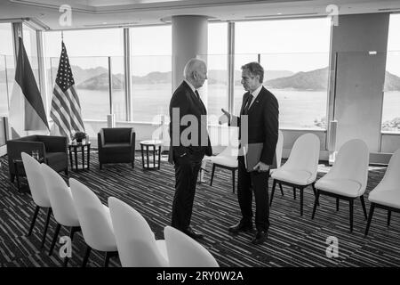 21 mai 2023 - Hiroshima, Japon - le président Joe Biden s'entretient avec le secrétaire d'État Antony Blinken après une rencontre bilatérale avec le président Volodymyr Zelenskyy de l'Ukraine lors du sommet du G7, dimanche 21 mai 2023, à l'hôtel Grand Prince à Hiroshima, au Japon. (Image de crédit : © Adam Schultz/White House/ZUMA Press Wire) USAGE ÉDITORIAL SEULEMENT! Non destiné à UN USAGE commercial ! Banque D'Images