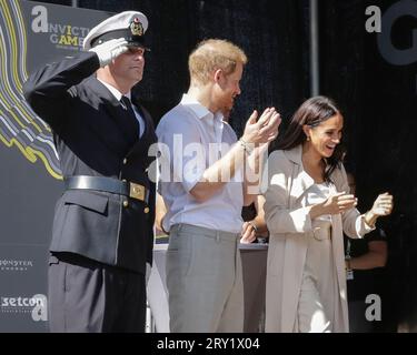 Prince Harry, le duc de Sussex et Meghan, Markle, duchesse de Sussex lors d'une cérémonie de remise des médailles, Invictus Games Düsseldorf, Allemagne Banque D'Images