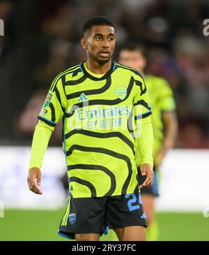 27 septembre 2023 - Brentford - EFL Cup - Gtech Community Stadium Reiss Nelson d'Arsenal lors du match contre Brentford. Photo : Mark pain / Alamy Live News Banque D'Images