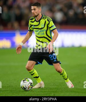 27 septembre 2023 - Brentford - EFL Cup - Gtech Community Stadium Jorginho d'Arsenal lors du match contre Brentford. Photo : Mark pain / Alamy Live News Banque D'Images