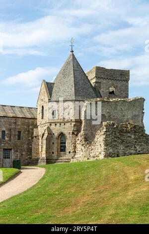 L'abbaye d'Inchcolm, bien que ruinée, est le complexe monastique le mieux conservé d'Écosse Banque D'Images