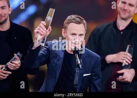 Cologne, Allemagne. 29 septembre 2023. Jochen Beyer parle au prix lors du Prix de la télévision allemande 2023 au Coloneum. Le Prix de la télévision allemande sera décerné à Cologne pour la saison de programmation 2022/23. Crédit : Rolf Vennenbernd/dpa/Alamy Live News Banque D'Images